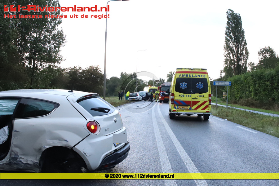 Kapel Avezaath - Drie gewonden bij ongeval N834.