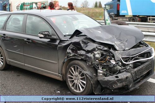 Aanrijding tussen meerdere auto`s A2