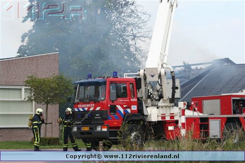 Grote brand met mogelijk asbest