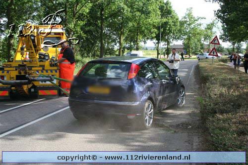 Auto op zijn kop