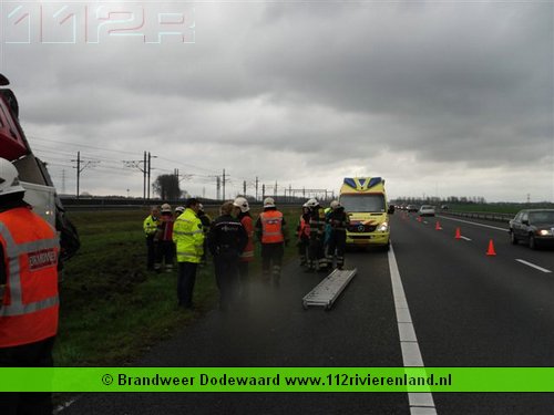City vrachtwagen op z'n kant