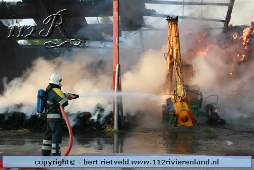 Hooischuur in brand