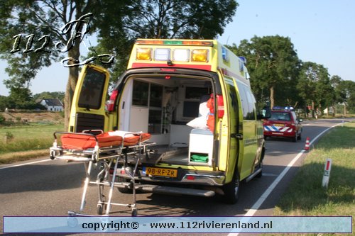 Rossum - Auto van de dijk