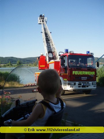 Juli 2006, Eschwege (Duitsland) lekker BBQ na oefening!