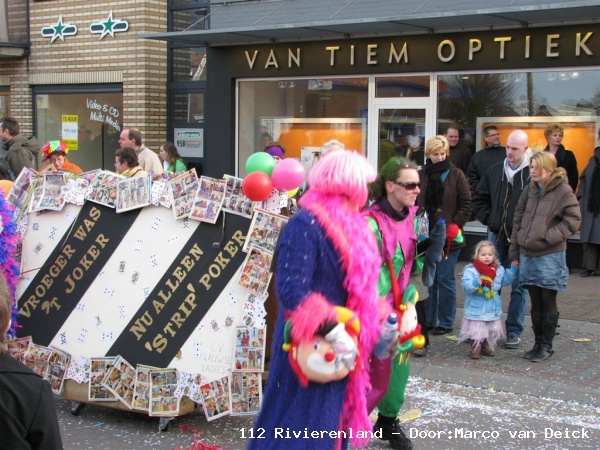 3 Carnavalsoptocht in Beneden-Leeuwen