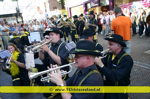 Corsozondag in Tiel