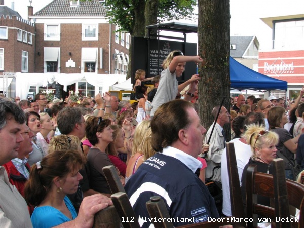 Optreden Wolter Kroes in Tiel