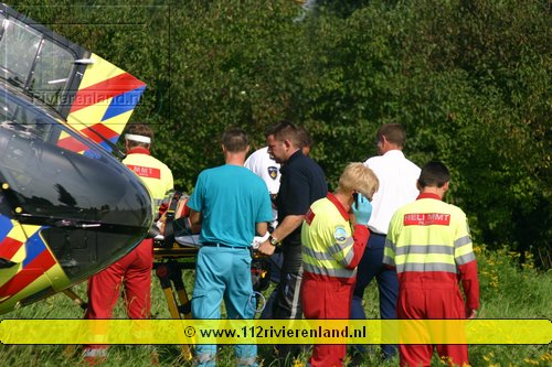 Man ernstig gewond na val