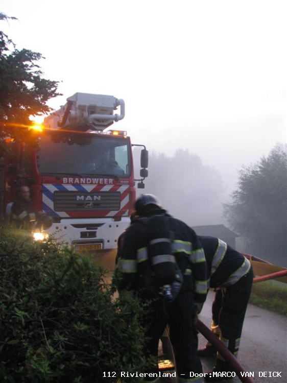 Grote brand woning Lingedijk