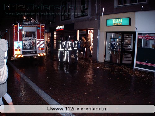 Kleine binnenbrand Waterstraat