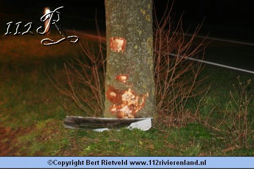 Auto in de sloot