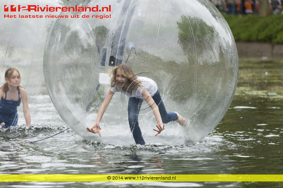 Kinderspelen op de Tielse Veemarkt
