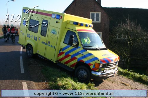Frontaal op de Rijndijk Lienden