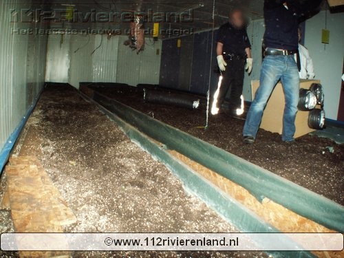 Hennepkwekerij opgerold