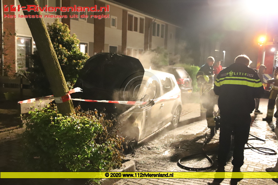 Veel schade bij autobrand