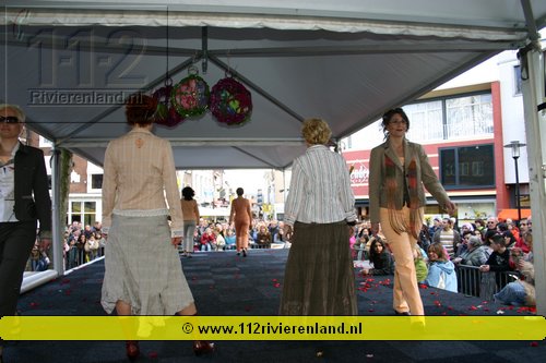 Tiel pakt uit