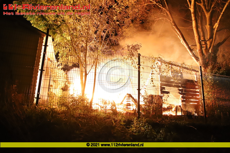 Stacaravan brand geheel uit