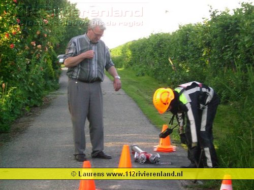 Jeugdbrandweer oefening aan Hogeweide