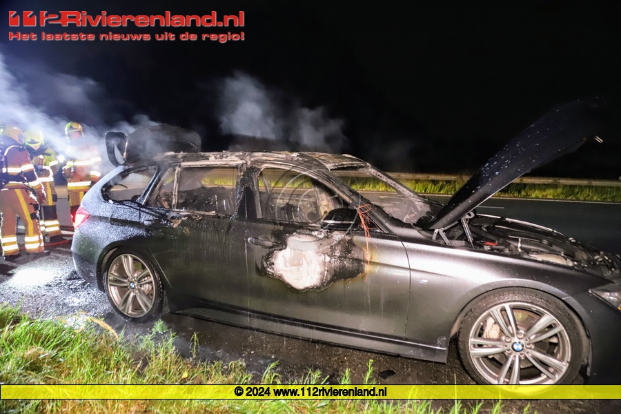 Autobrand op de A15