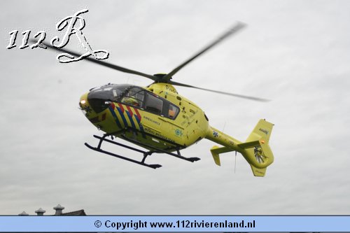Traumahelikopter Landt in Varik
