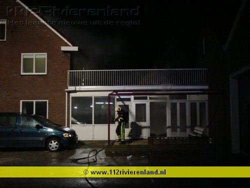 15-08-07 Ingen -  Benedenverdieping brandt uit
