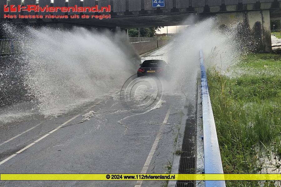 Flinke wateroverlast aan de Tunnelweg