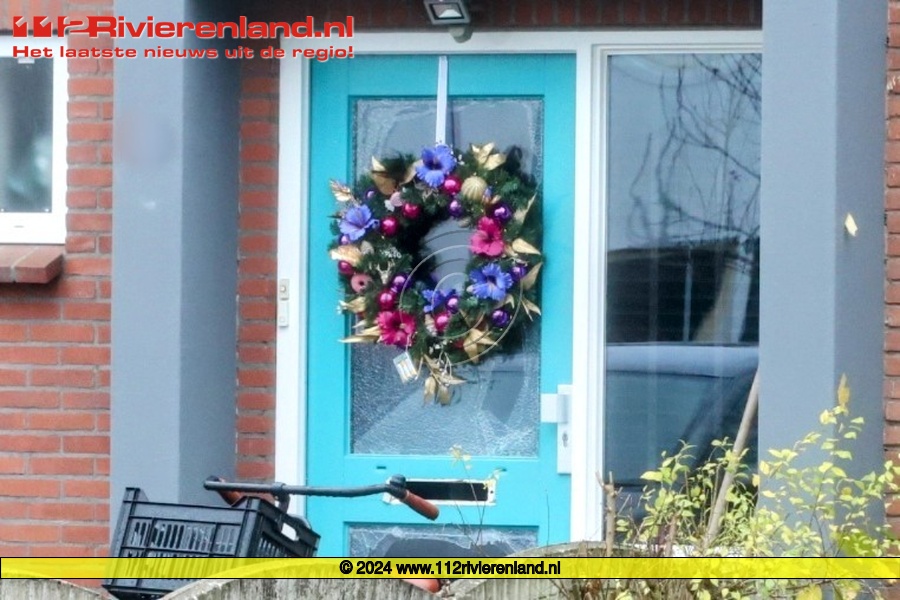 Schade aan voordeur na explosie