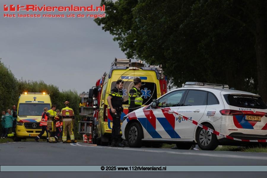 Dode en twee zwaargewonden bij ernstig ongeluk