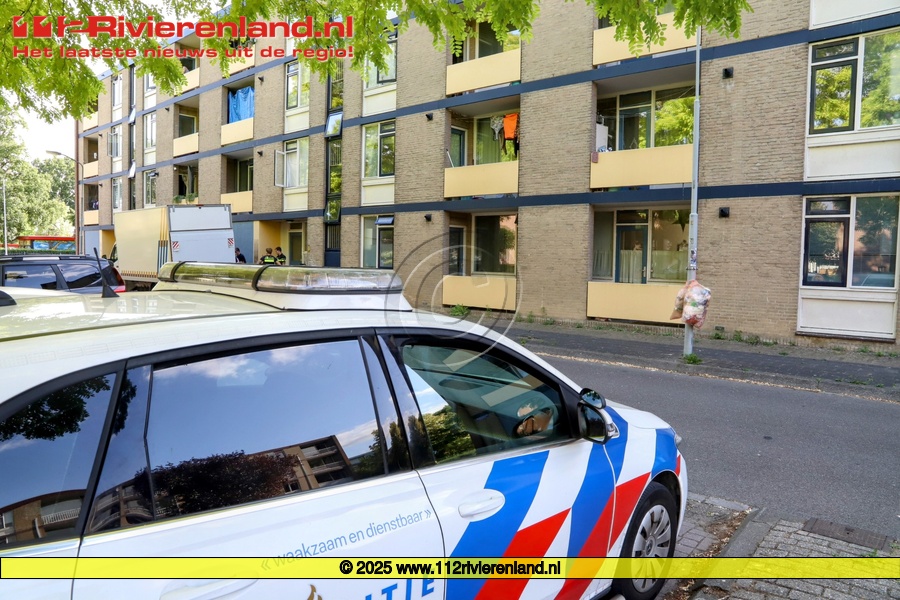 Hennepkwekerij aangetroffen in flatwoning