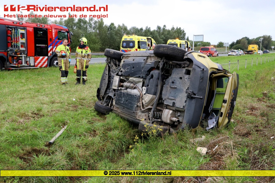 Twee gewonden bij ongeval A15