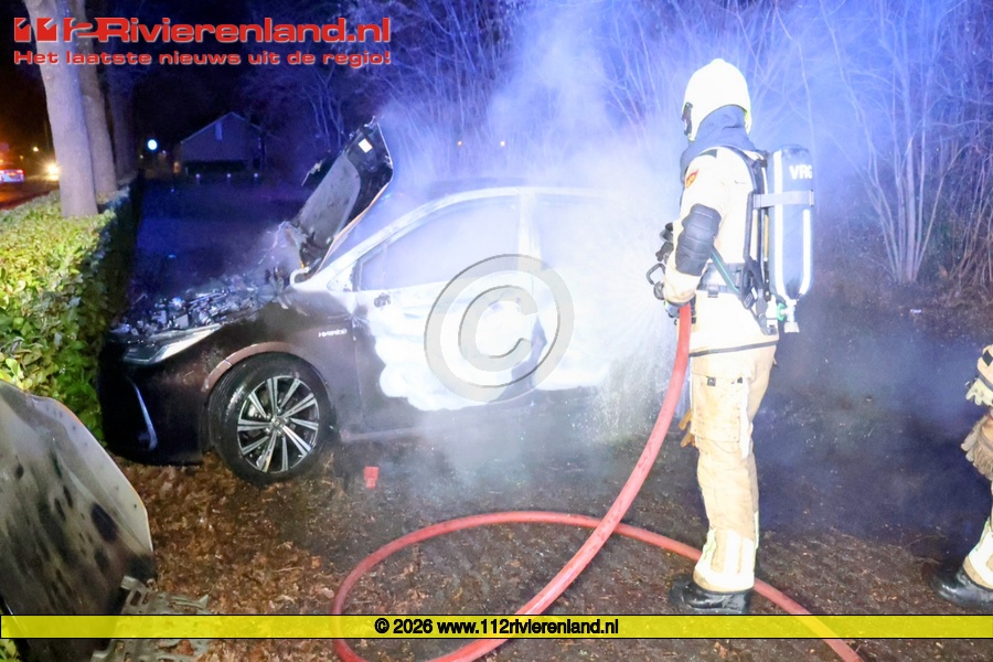 Autobrand aan de J. F. Kennedylaan
