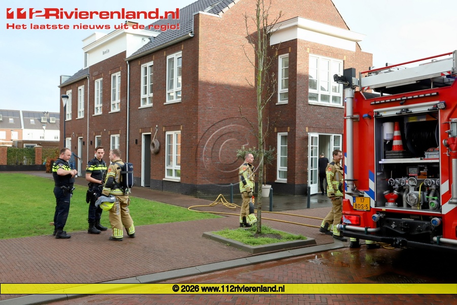 Woningbrand melding aan de Ravelijn