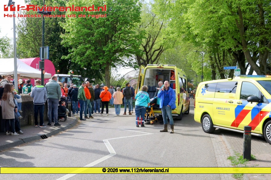 Route optocht omgeleid na medisch incident