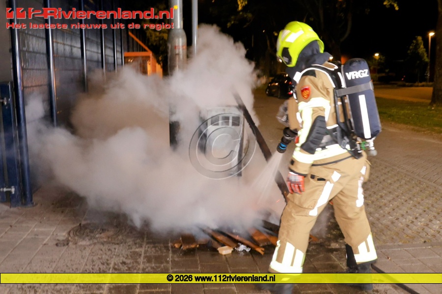 Brandjes rondom winkelcentrum