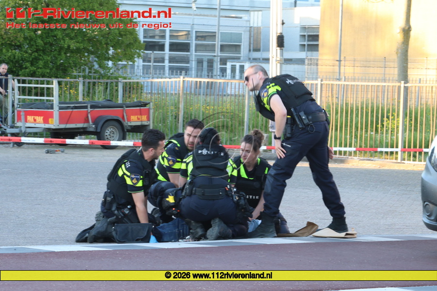 Politie grijpt in bij melding vuurwapen Nieuwe Tielseweg