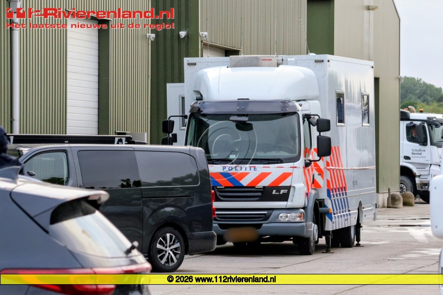 Arrestatieteam ingezet bij loods aan Parkweg