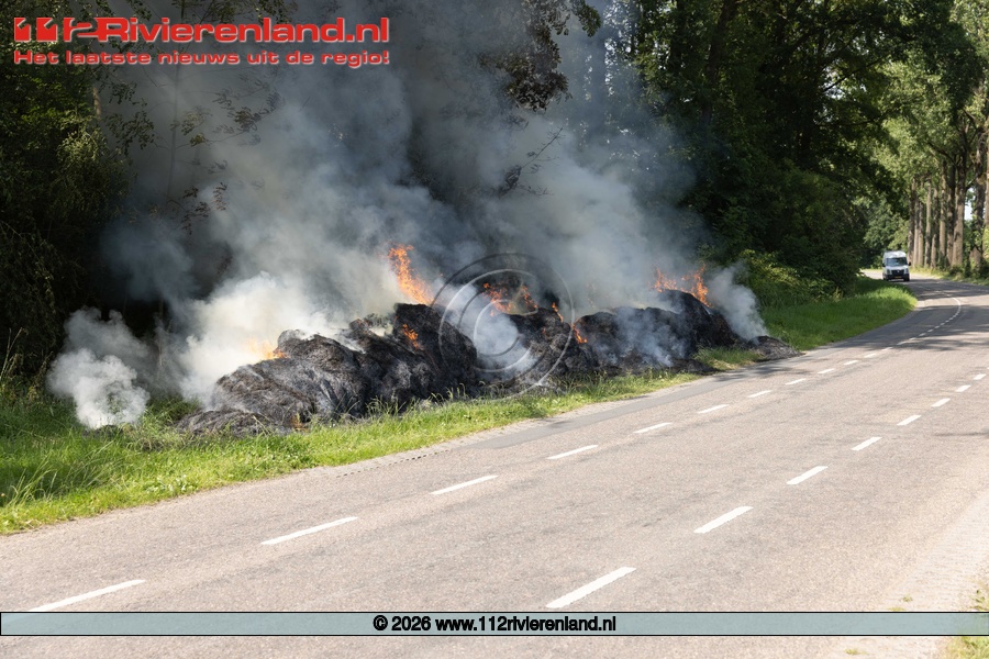 Hooirollen in brand