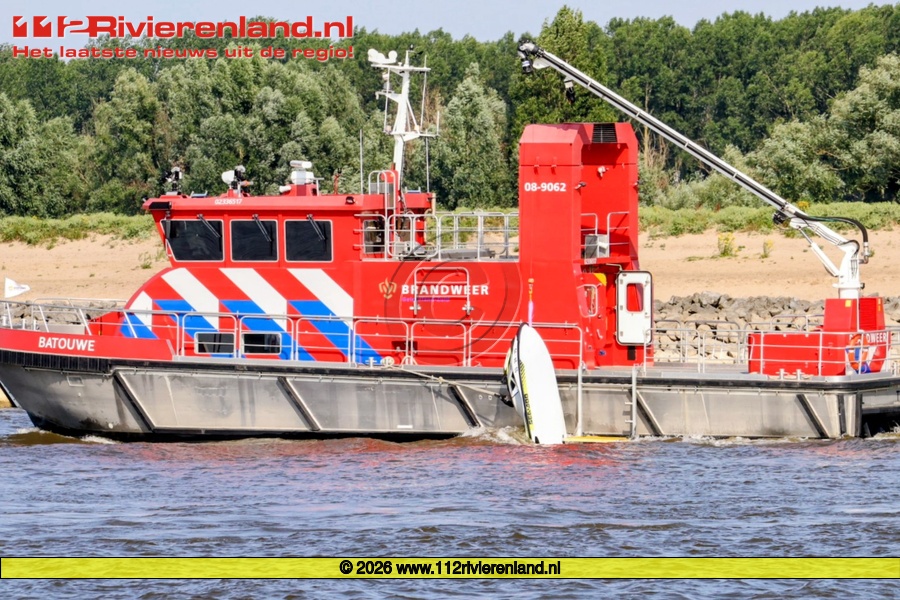 Wamel - Jetskiër uit de Waal gered na technisch mankement