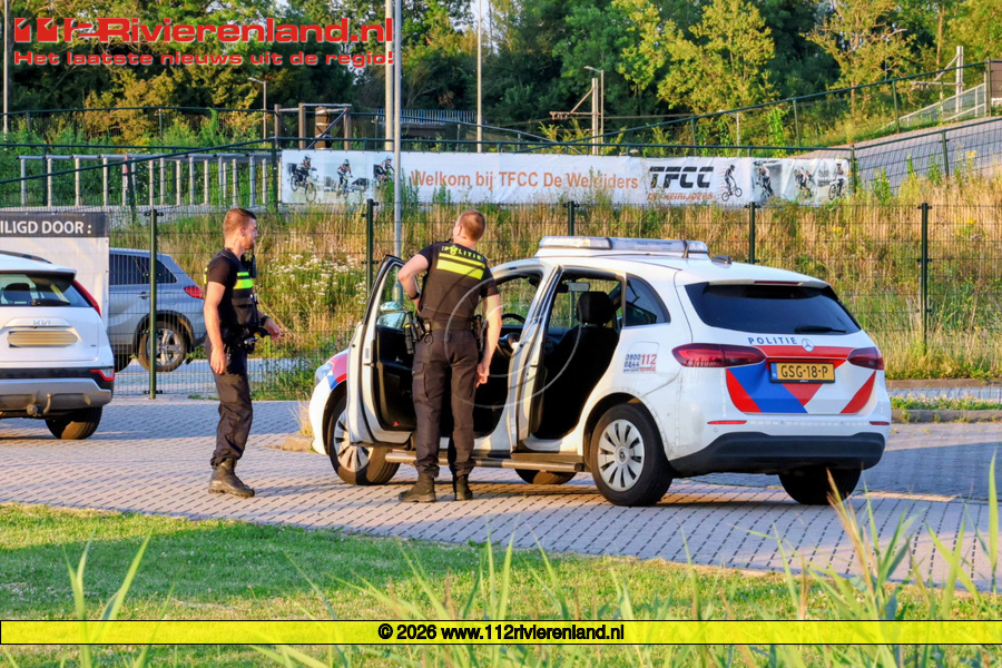 Politie houdt man aan op terrein WSC de Betuwe