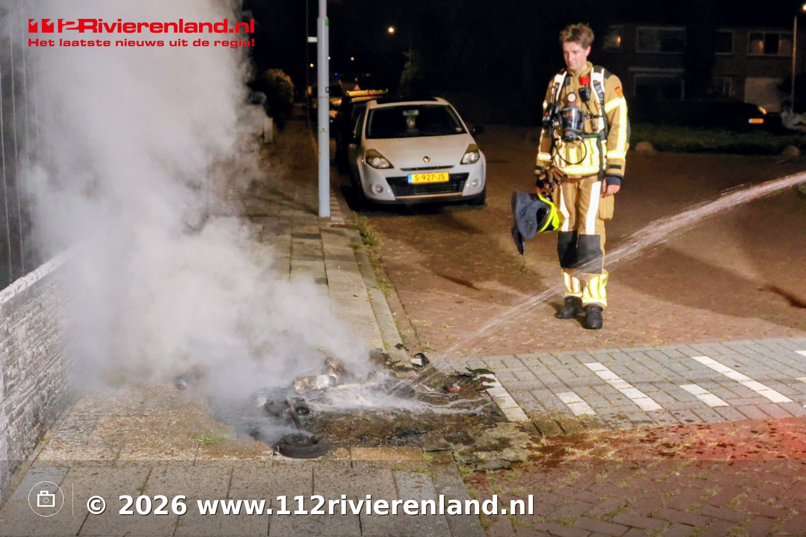 Opnieuw buitenbrand, afvalcontainer verwoest aan Rijswijklaan