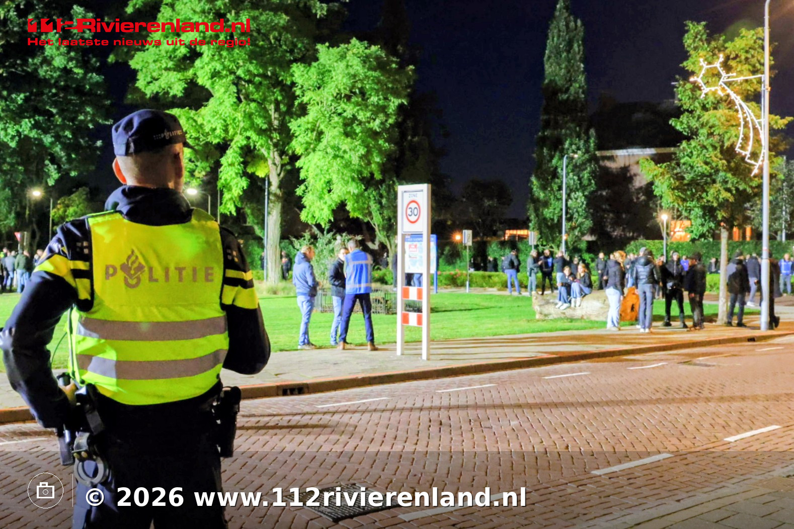 Opnieuw protest tegen komst AZC bij gemeentehuis